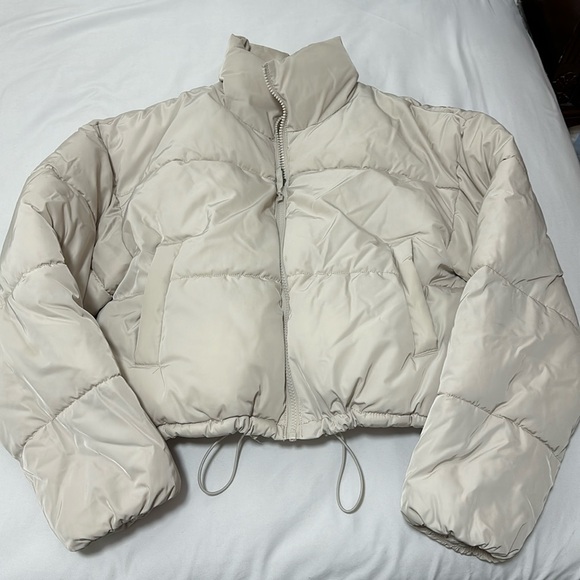 H&M Cream Puffer Jacket (size XS) - Picture 1 of 5